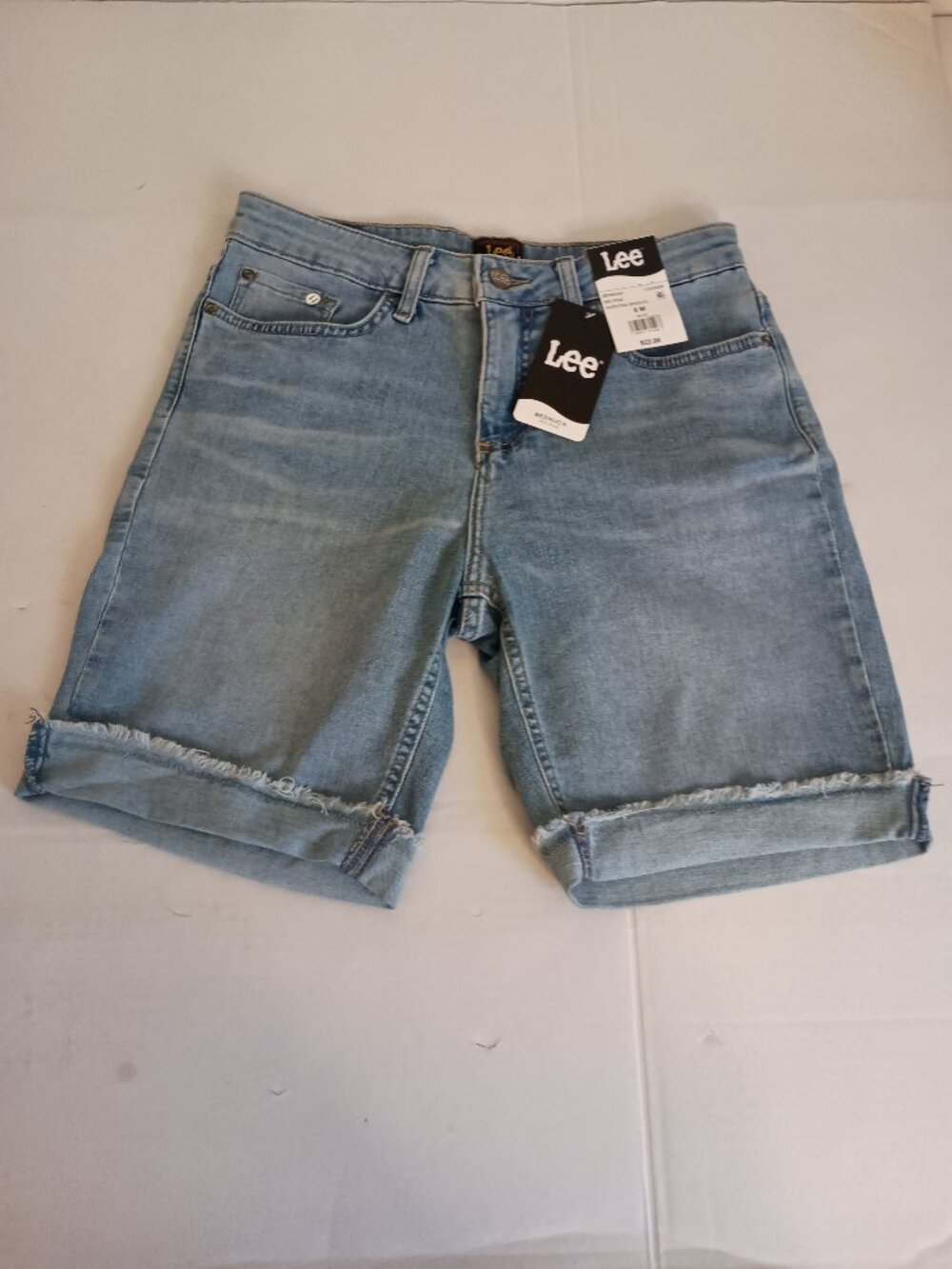Lee Bermuda Mid-Rise Shorts Light Blue Frayed Hem NWT Women’s 8 - Picture 5 of 16